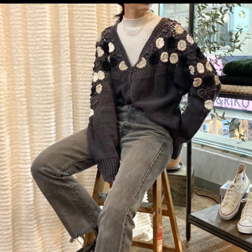 Vintage style cardigan - Picture 3 of 7